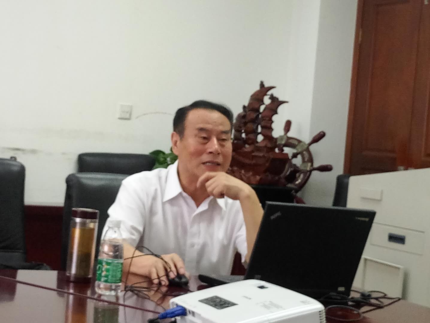 电子娱乐城